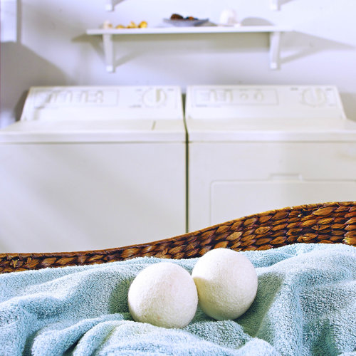 Woolite Wool Dryer Balls and Fresh Linen Essential Oil 5 Piece
